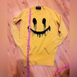 Markus Lupfur Yellow Smiley Drip Knit Sweater - Sz small see measurements